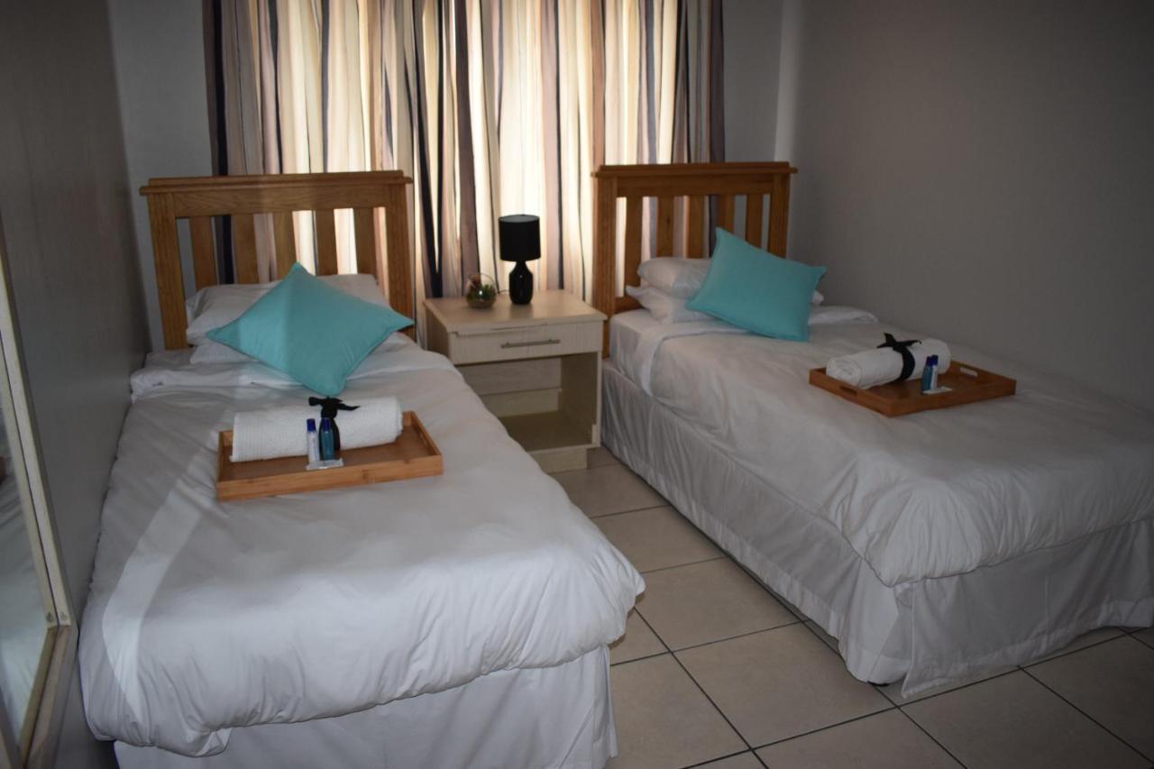 Sunrise Beach Resort Amanzimtoti Exterior photo