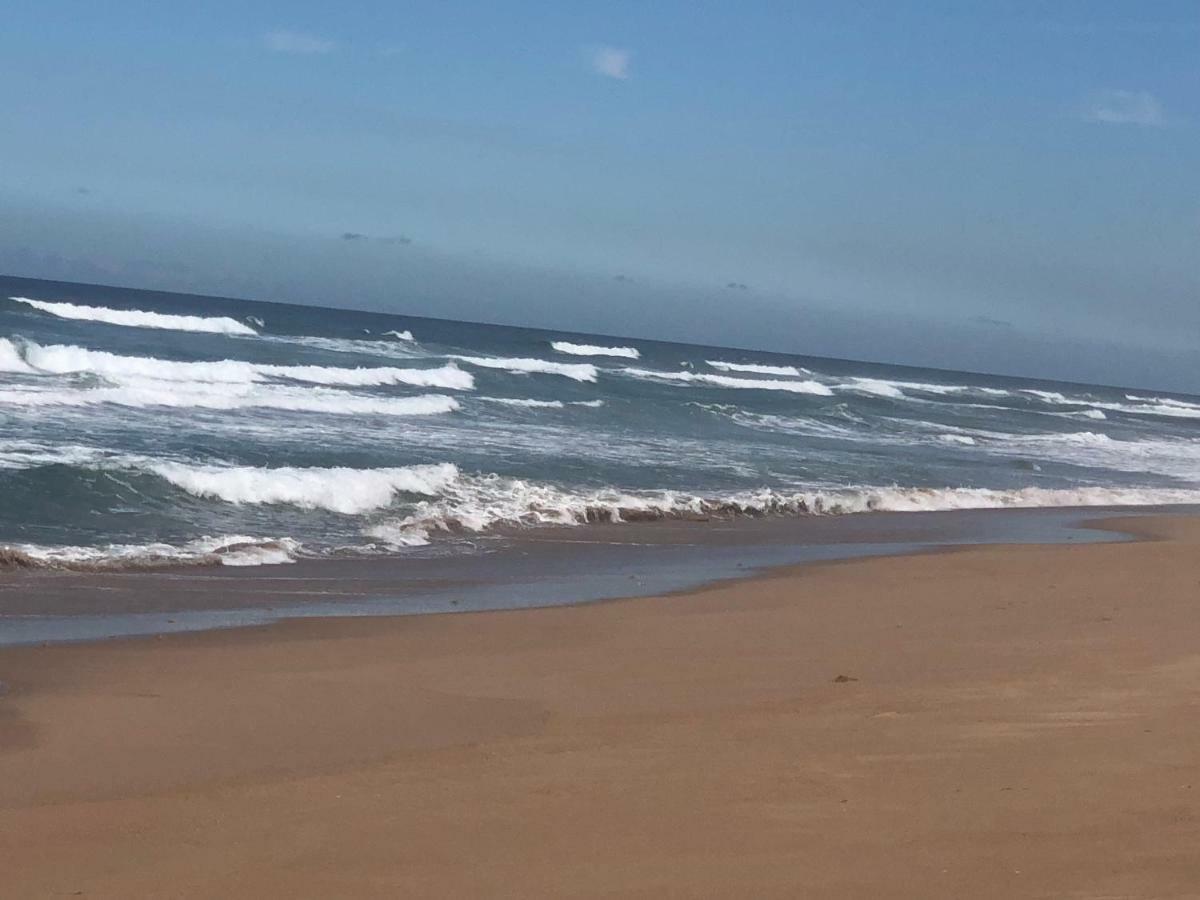 Sunrise Beach Resort Amanzimtoti Exterior photo